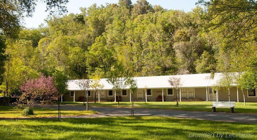 Vichy Springs Resort 유키아 외부 사진